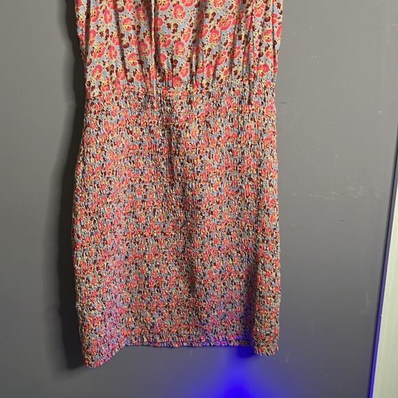 Free People Pink and Blue Floral Dress With Ruffle and Smocked Detail Size Small - Picture 6 of 9